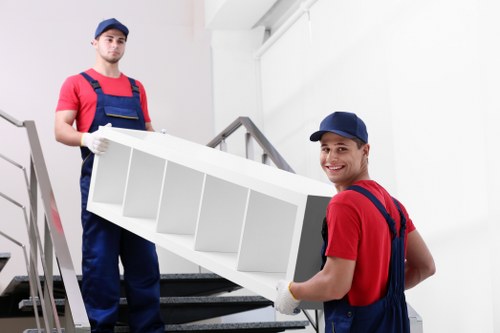 Free quote policy illustration for storage pricing in Newaddington