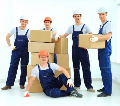 Efficient small removal service for furniture and boxes in Newaddington
