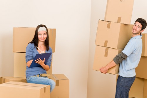 Self storage in Newaddington for moving and transition needs